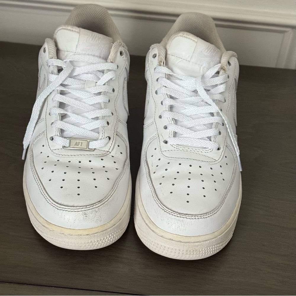 Nike Air Force 1 '07 Shoes Mens White Leather Low Top CW2288-111 Sneakers Sz 9 - Picture 2 of 13